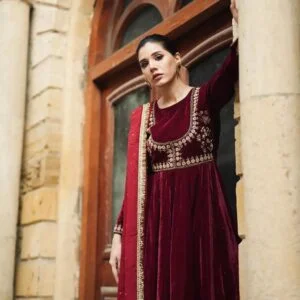 Velvet Maxi