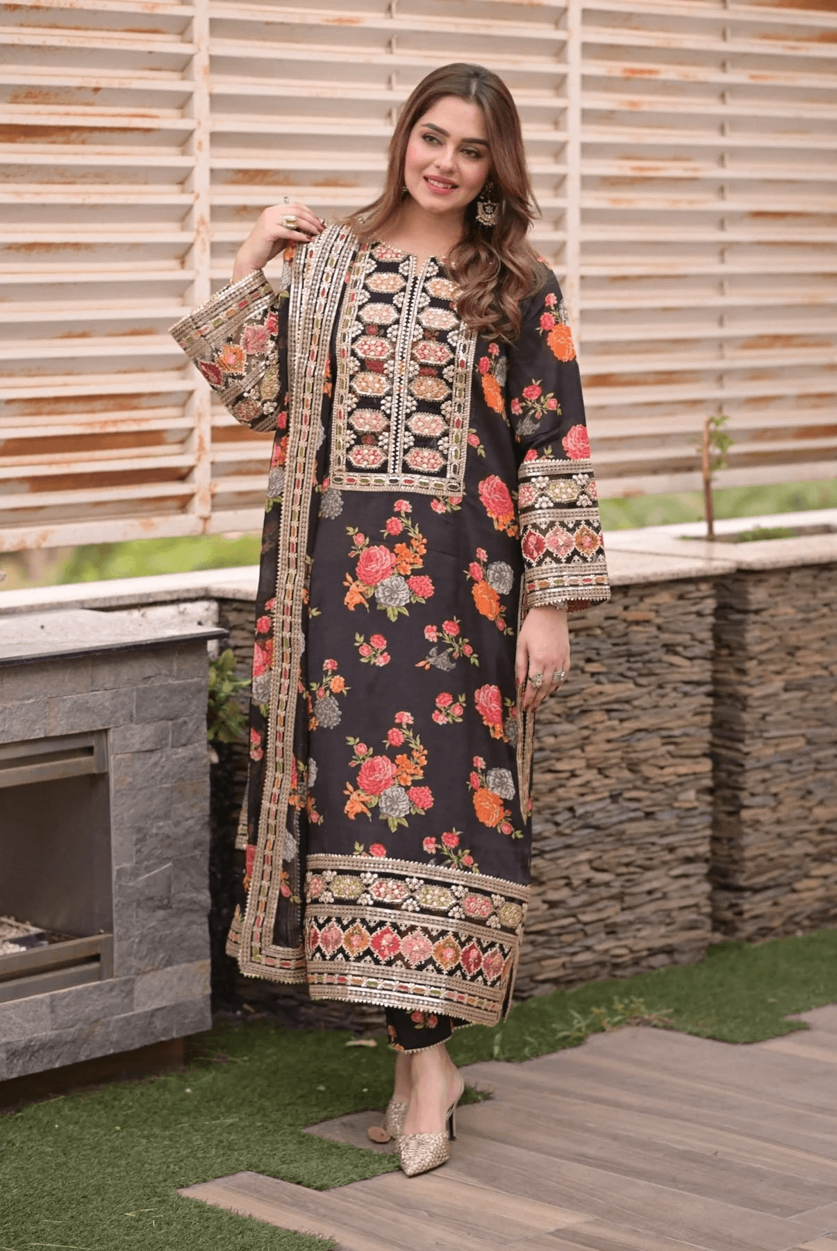 Floral & Sequins Embroidered 3-Piece Set