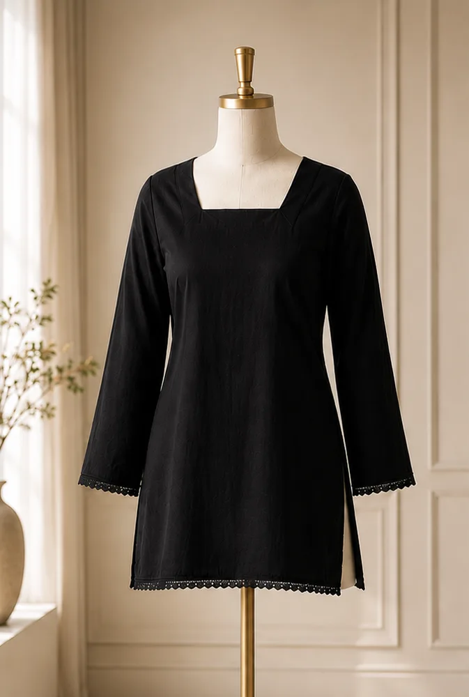 Classic Lace-Up Back Kurta Top