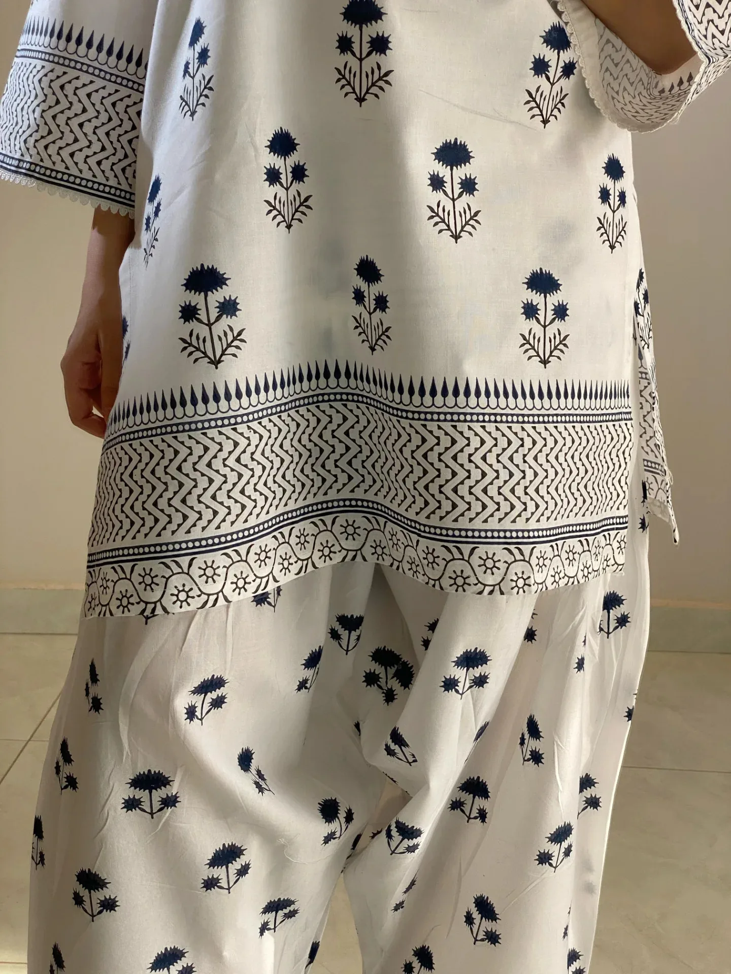 Elegant Printed Farshi Shalwar Co-Ord Set