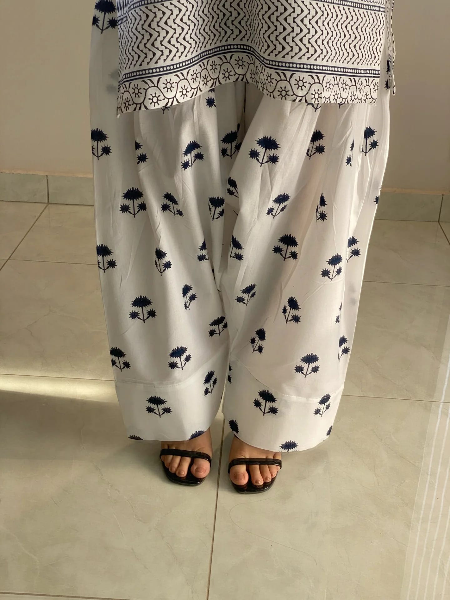 Elegant Printed Farshi Shalwar Co-Ord Set